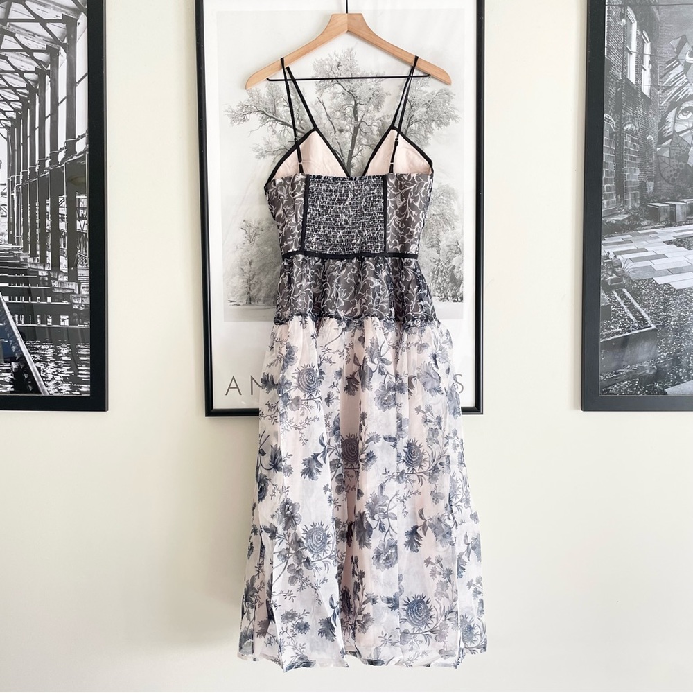 Anthropologie Halter Dress Black White V Neck Medium Midi NWT - Picture 7 of 16